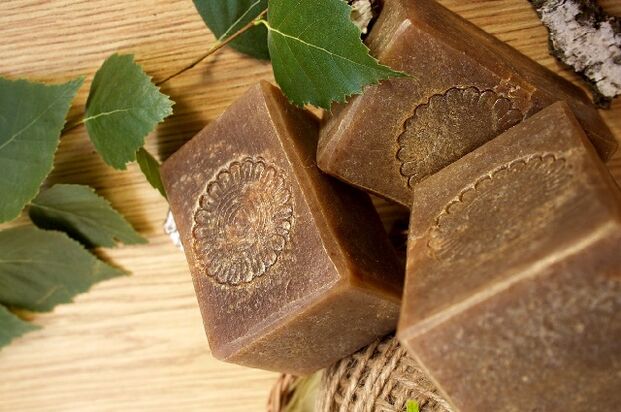 tar soap against mushrooms